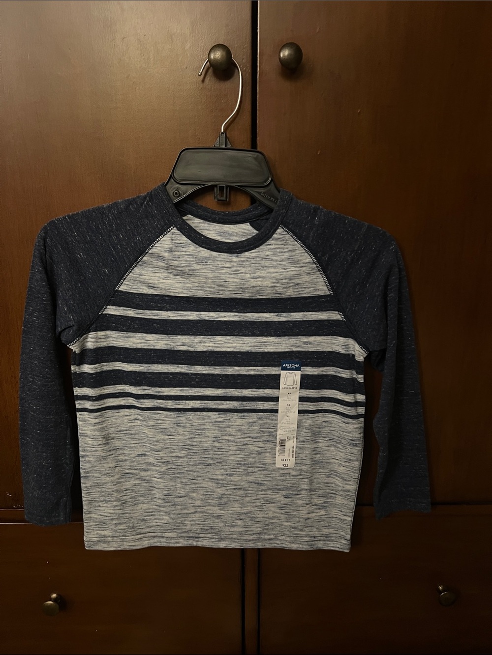 Arizona Jean Company Boys' Navy and Gray Raglan Stripe Long-Sleeve Tee